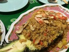 -Thiw Soen Seafood Restaurant