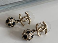 -CHANEL(戴高乐机场T 2E店)
