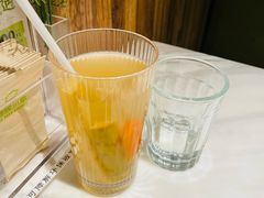 甘蔗马蹄水-汤城小厨•粤菜•靓汤(西直门凯德MALL店)