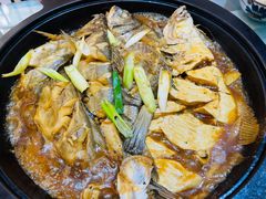石锅杂拌鱼-君霖海鲜私房菜(春柳店)