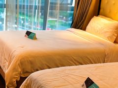 -希岸酒店(深圳北站龙华文体中心店)