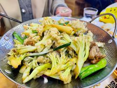 干锅花菜-蒋掌柜·老上海排骨年糕(田林店)