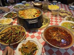 -阆辣荟餐饮(老味道8年·古城店)