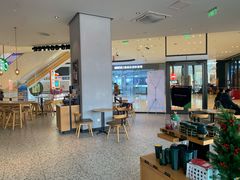 大堂-星巴克(扬州宝应吾悦广场店)
