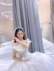 -Color卡诺婚纱礼服馆(南京严选店)