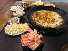 -苟味道老火锅(黄桷坪店)