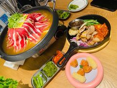 -WOW LUCKY创意韩料(龙阳广场店)