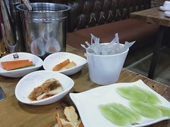 -喇喇排骨火锅·传统韩式脊骨汤(望京西园总店)