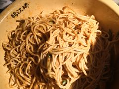 -鹤江桥·红油牛肉粉(SKP店)