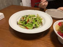 -宴小馆·小海鲜青岛菜(五四广场店)