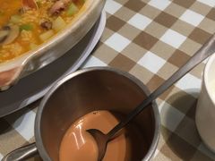 -新大咀港式茶餐厅(宝山万达店)