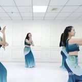 越努力，越幸运；越自律，越优秀