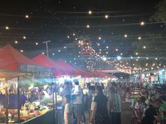 -马林夜市