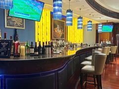 -龙虾酒吧扒房(宁波香格里拉店)