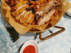 -巴扎美食·新疆菜·西域歌舞表演餐厅(新疆大厦店)