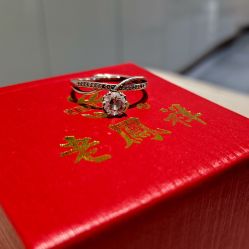 -老凤祥银楼(洪庆路店)