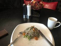 -上海虹桥西郊假日酒店