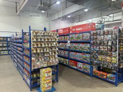 -逝水玩具折扣店