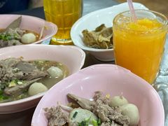 -榮泰米粉湯(Left Shop)