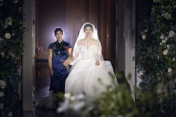 -南京宝娜嫁衣婚纱礼服馆(中央路店)