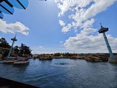 -海底巡游艇:尼莫和好友的海洋世界