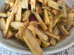 竹笋肉丝-天乐农家鱼头王(天目湖店)