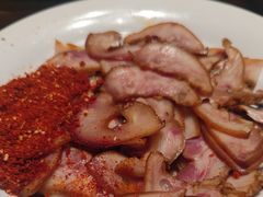 -土砂锅生态山庄·非遗砂锅雅鱼