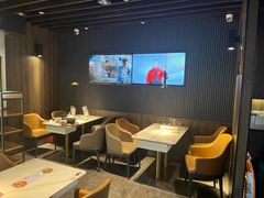 -妈妈故事米线(市府恒隆店)