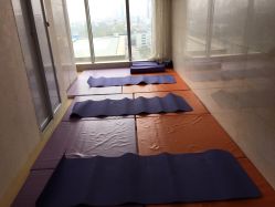 瑜伽室-养月堂中医养生月子会所(中心妇产店)