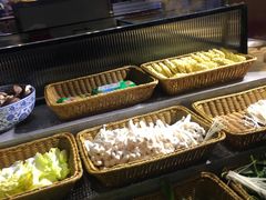 自助取餐区-海柜涮烤一体自助餐厅(金鹰店)