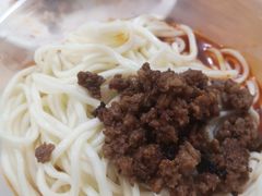 素椒杂酱面-明红蹄花(糍粑店街店)
