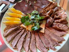 -潮界(LU·ONE凯德晶萃广场店)