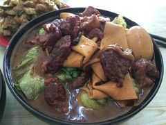 -鹍记特色牛杂面