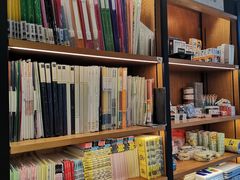 -新华书店(永安路店)