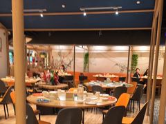 -渝信川菜 · 川味家常菜(财富购物中心店)