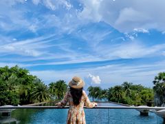 -亚龙湾喜来登·美景台大堂吧