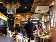 大堂-伊喜饺子·烤鸭(五道口学院路店)