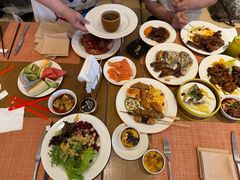 -松咖啡自助餐厅·松北香格里拉