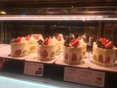 -巴黎贝甜(龙江店)