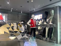 -迪桑特DESCENTE(北京三里屯BLANC店)