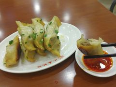 -小姜锅贴(凤凰街店)