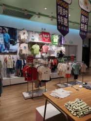 -孩子王(巴南万达广场店)