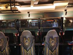 -小魔虎电竞馆·二进制店