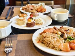 -大中华希尔顿酒店-念自助餐·海南美食·三文鱼