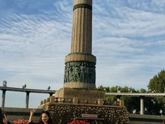 -人民防洪胜利纪念塔