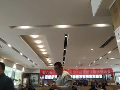 -剔八谷山西面馆(南内环店)