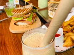 -Catch Bagel(芳草地店)