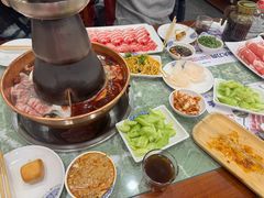 -楼外楼大刀肉传统火锅(西安大路店)