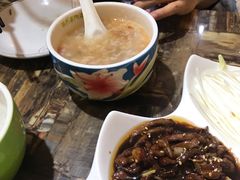 -强氏喜阿婆粥饼店(大众街店)