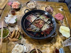 -正南齊北重庆老火锅(光华村直营店)